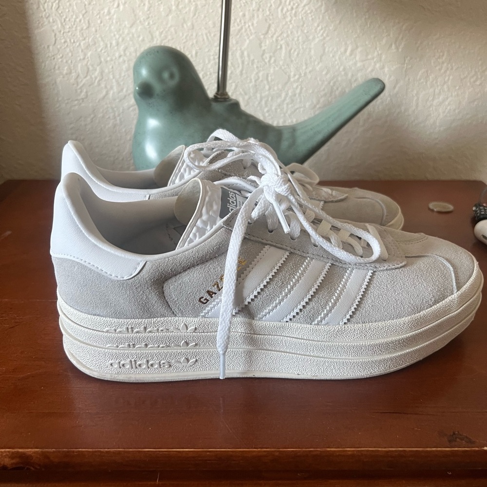 Adidas Gazelle bold grey size 8